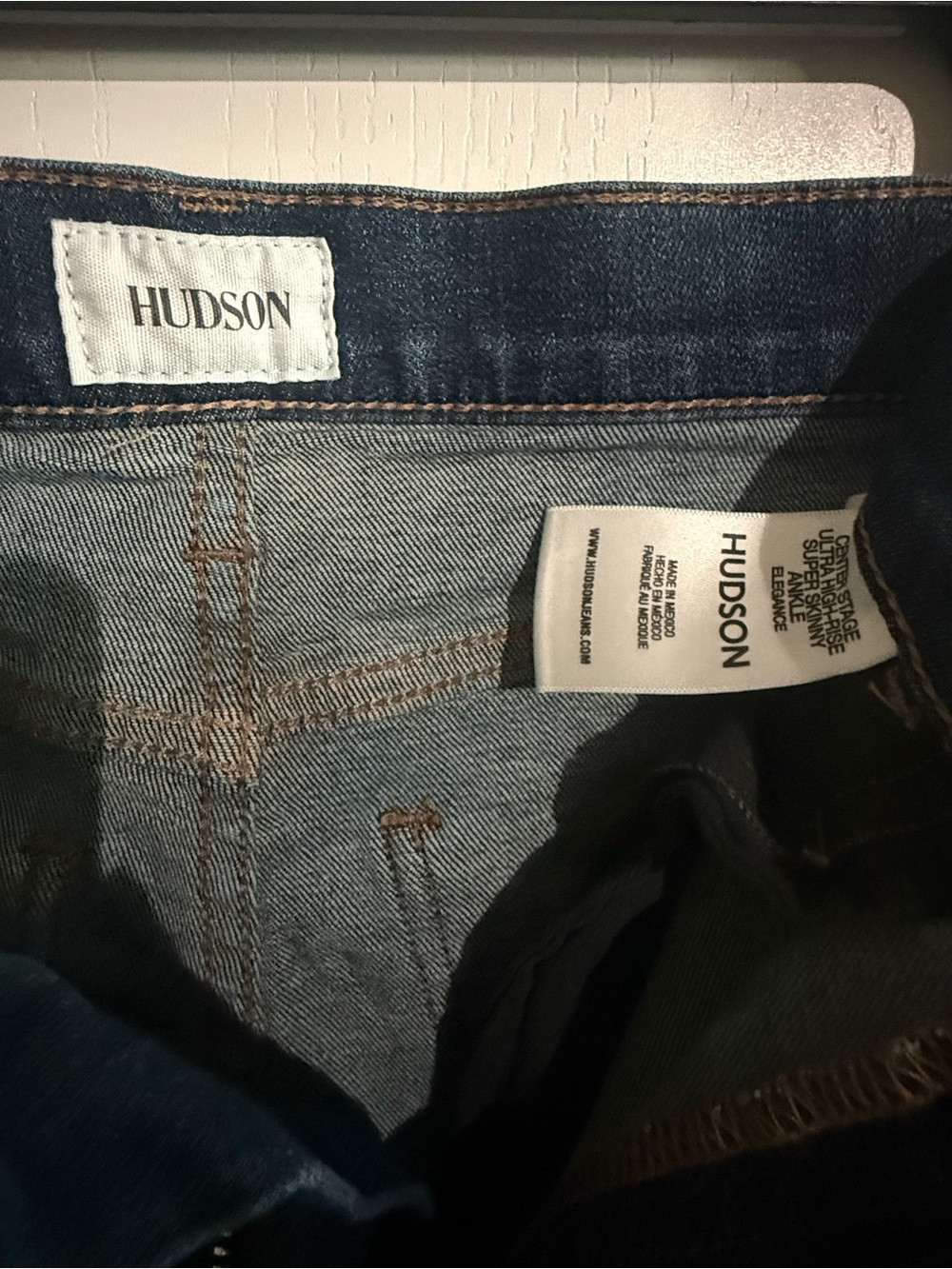 Hudson Jeans Women’s High-Rise Dark Blue Skinny Jeans size 29 - Picture 4 of 8